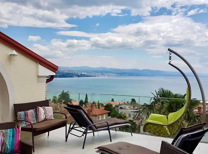 Beautiful View 1 אופטיה
